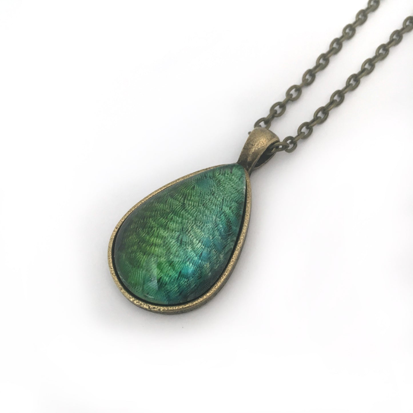 HUMMINGBIRD BEAUTY - Teardrop-Shaped Glass Pendant